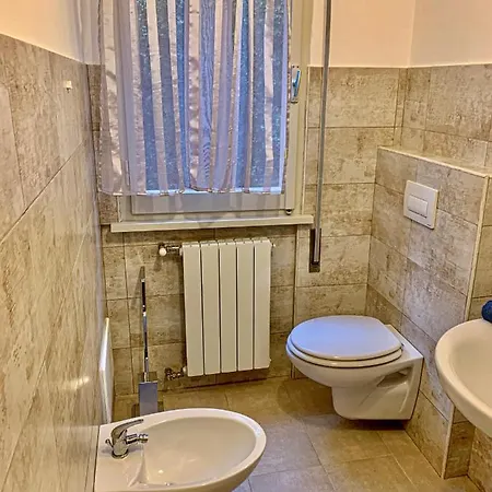 Appartamento Viale Italia 3